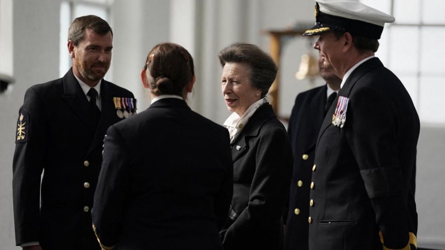 Princesa Anna de Gran Bretaña como comodoro en jefe de Portsmouth 20221006