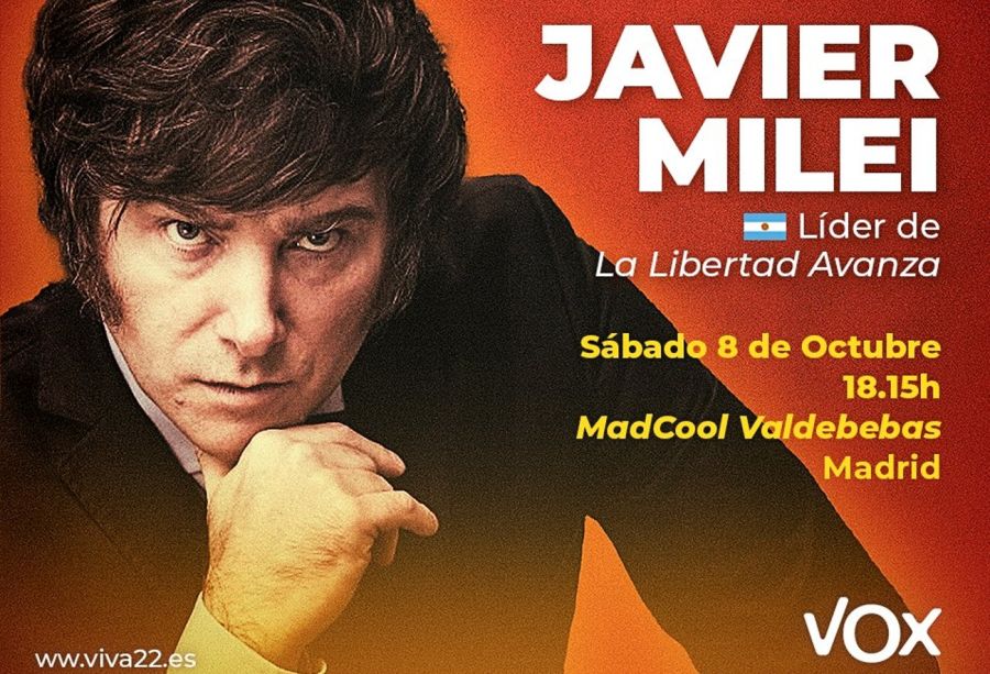 Los afiches de Vox, publicitando la visita de Javier Milei este sábado a la VIVA22 en Madrid.