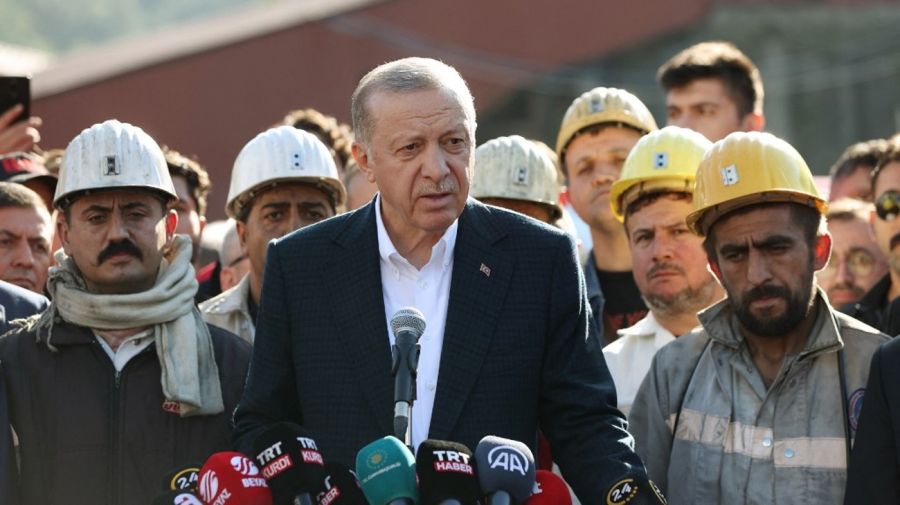El desastre de la mina que explotó en Turquía se cerró con 41 muertos y 28 heridos.