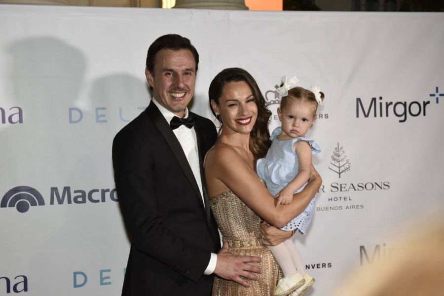 Las mejores fotos de la gala solidaria de ASOCIAR, con Pampita y García Moritán 