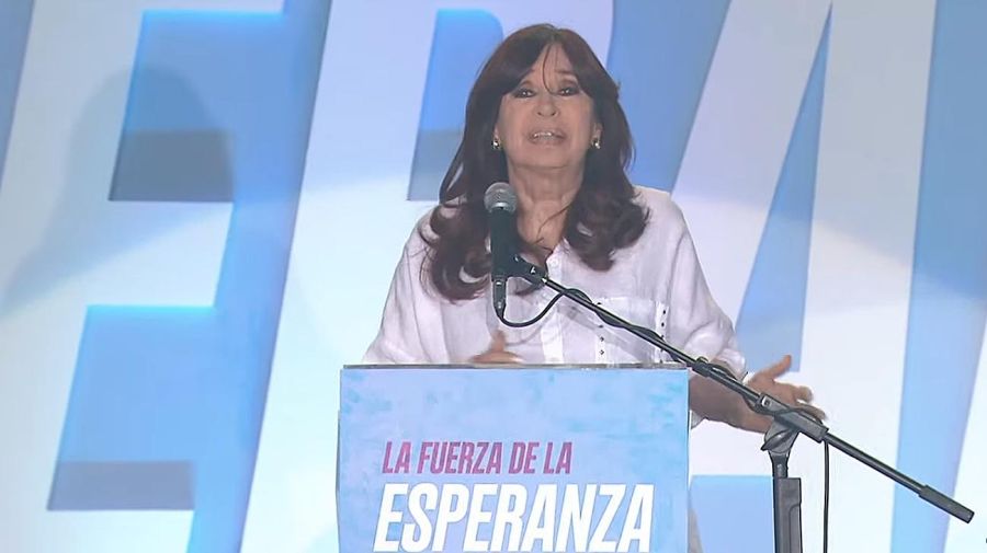 Cristina Kirchner habla EN VIVO en el Día de la Militancia 20221117