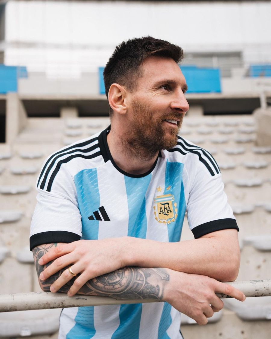 Mundial de Qatar 2022: cuánto sale la camiseta oficial de la Selección argentina
