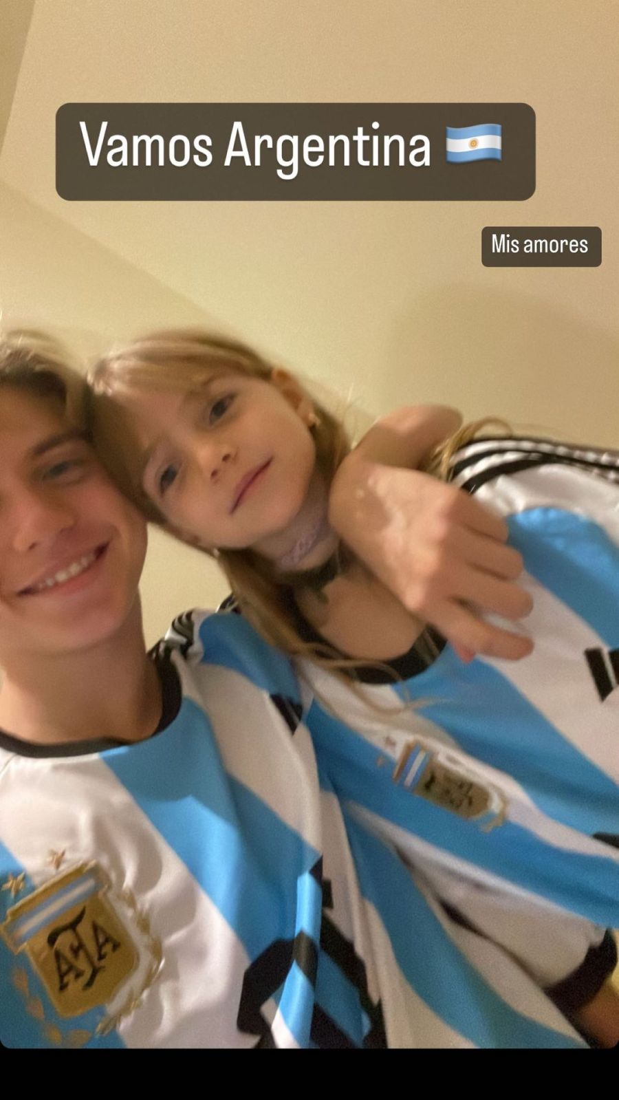 Wanda Nara mostró cómo se preparan sus hijos para alentar a la Selección Argentina: 