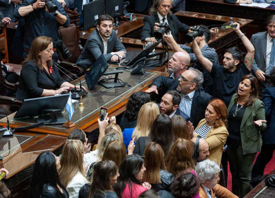 Tensión en Diputados 20221201