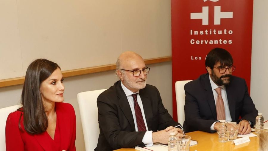 Letizia en la mesa de la reunión de trabajo en la sede del Instituto Cervantes de Los Ángeles