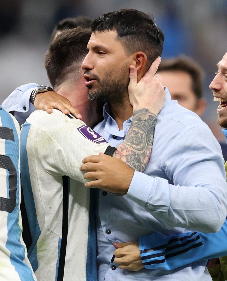 Leo Messi sorprendió al hijo del Kun Agüero con un regalo tras la victoria de Argentina ante Croacia
