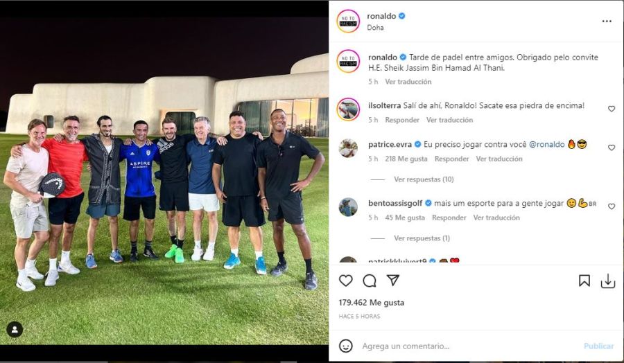 Ronaldo compartió la foto junto a Macri