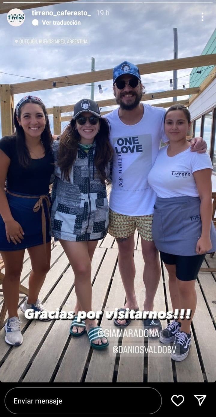 Gianinna Maradona y Daniel Osvaldo están de vacaciones en la Costa Atlántica
