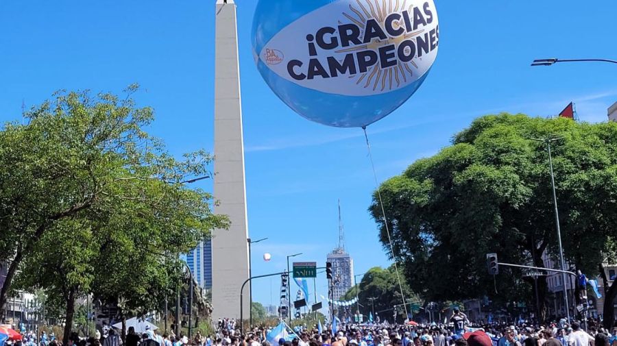 Festejos en el Obelisco por el Campeonato Mundial de Futbol 20221220