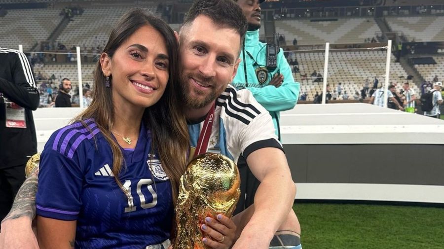 Antonela Roccuzzo y Lionel Messi