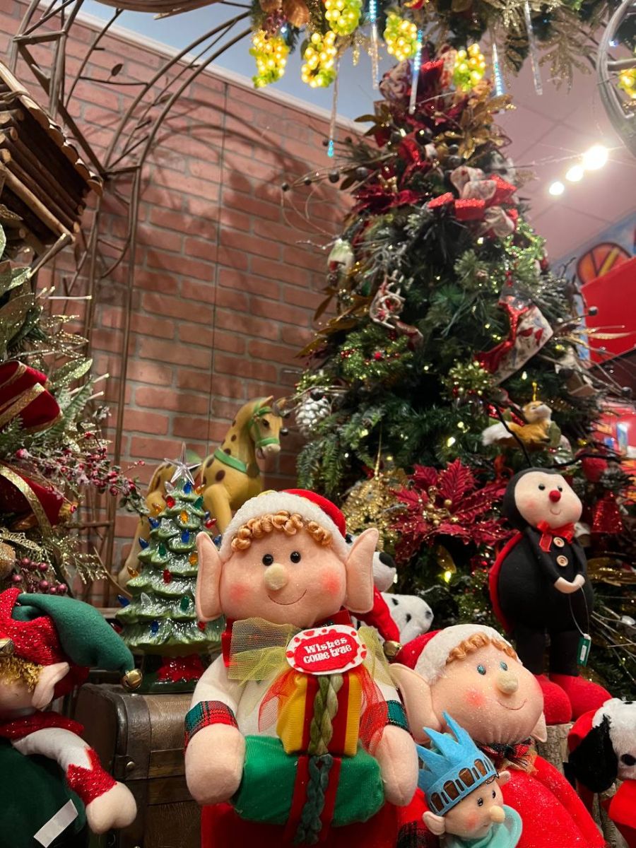 El negocio navideño: decorar el Árbol de la manera más original 