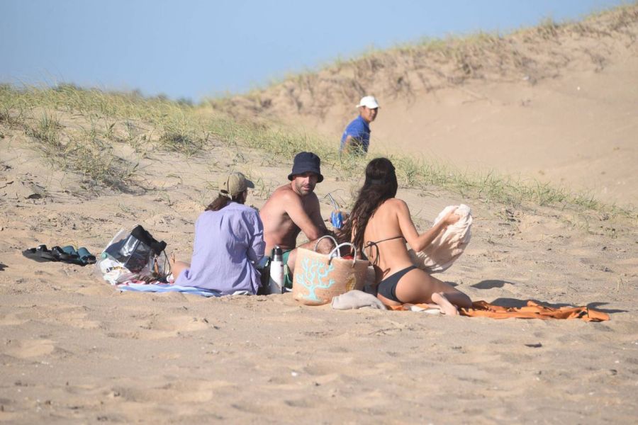 La salida romántica de Zaira Nara y Facundo Pieres en las playas de Punta del Este