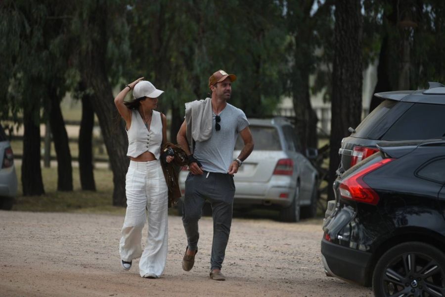 Zaira Nara y Facundo Pieres le dan rienda suelta al amor en Punta del Este