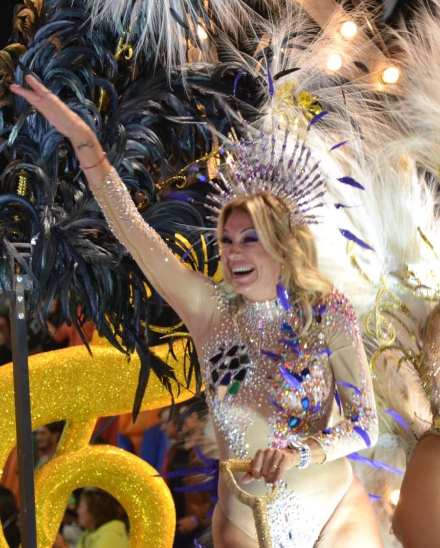 Yanina Latorre fue la reina del Carnaval de Corrientes