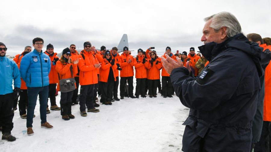El presidente Alberto Fernández en la Base Marambio, Antartida 