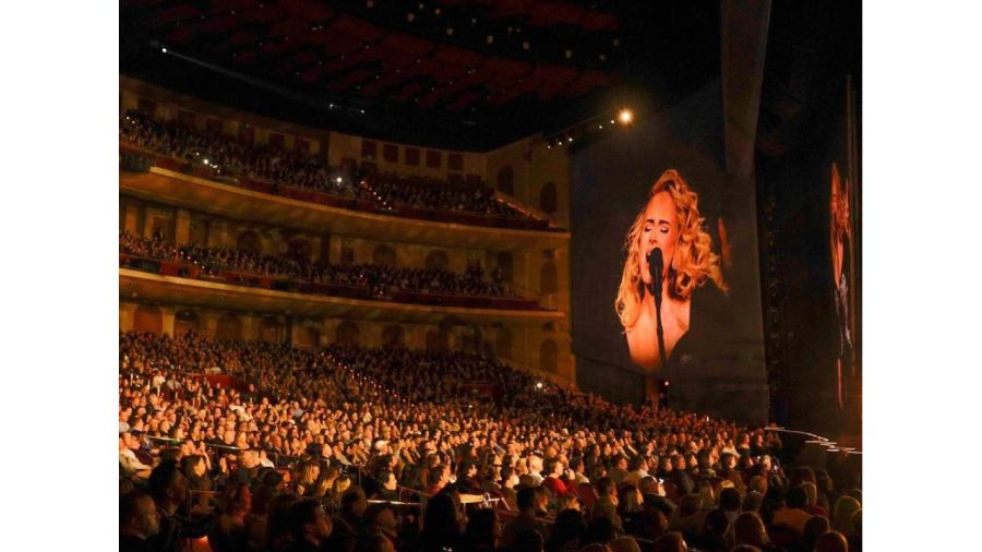 Adele revela su problema de salud y el dolor que sufre en sus conciertos de Las Vegas