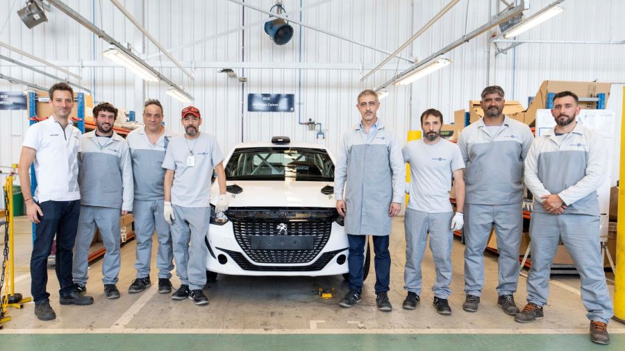 Así es el Peugeot 208 Rally4 que se fabrica y se vende en el país