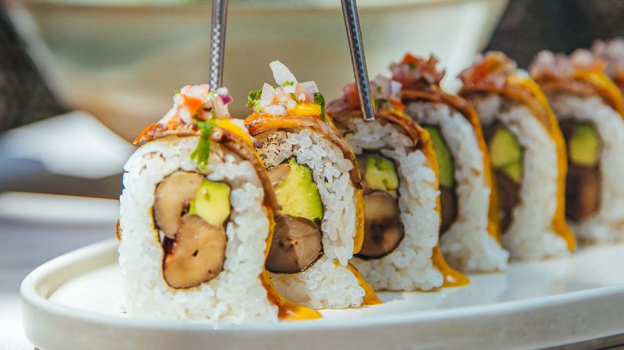 let it v, sushi