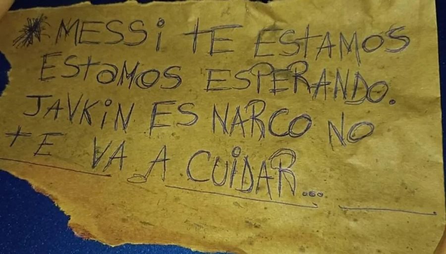 Atacaron un supermercado de la familia de Antonella Roccuzzo y le dejaron un mensaje a Messi: 