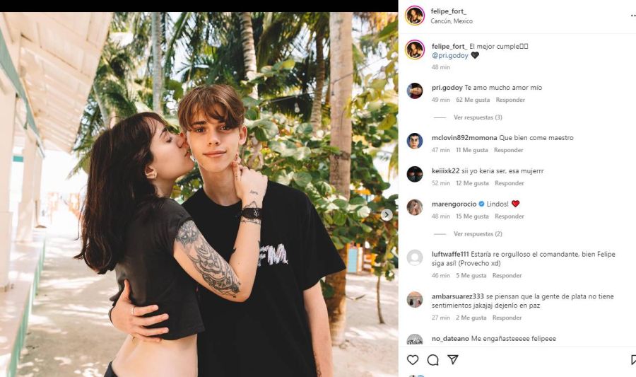 Felipe Fort compartió una romántica foto con su novia: 