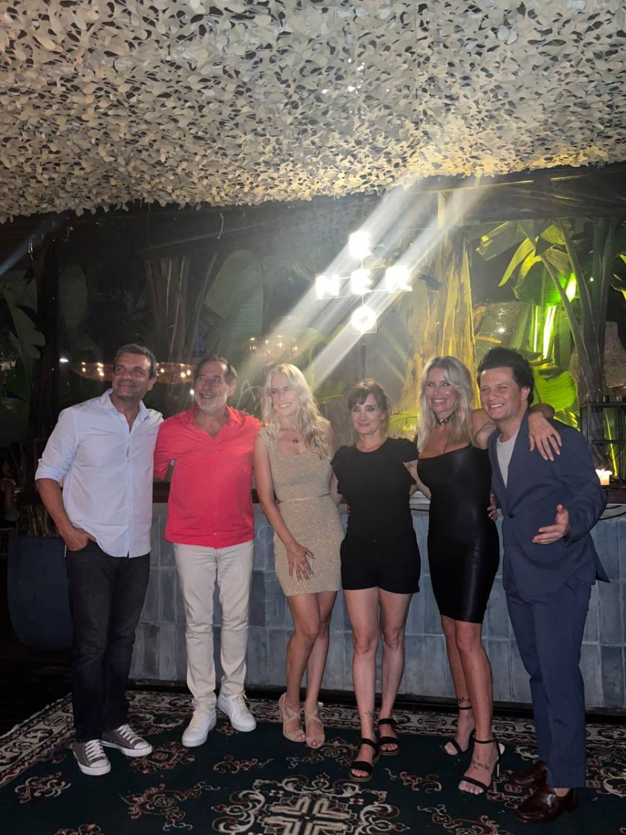 The actors of Married with Children closed their cycle in an exclusive restaurant in Buenos Aires