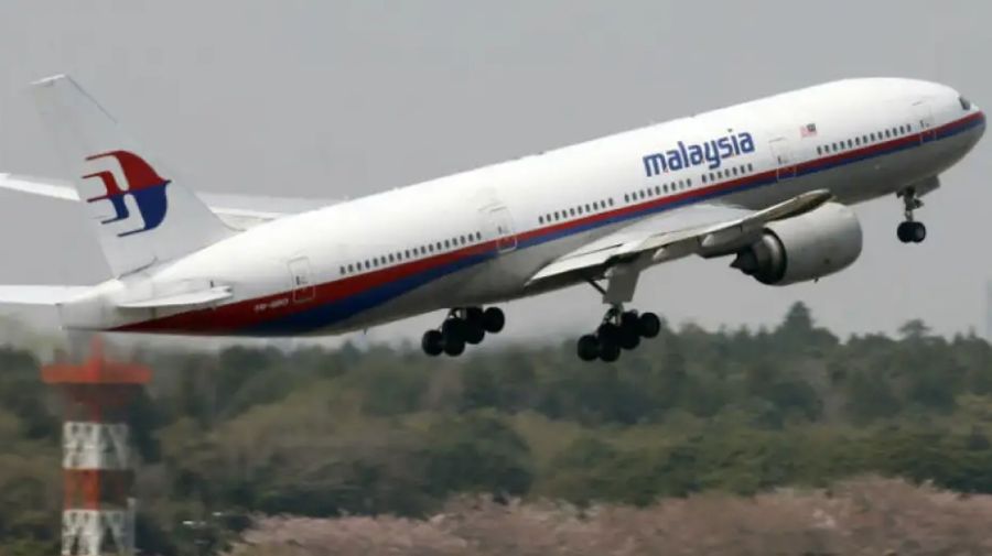 Avión de Malaysia Airlines 20230310