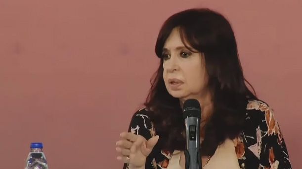 Cristina Kirchner, hablando en Río Negro.