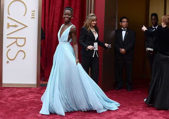 Oscars 2023: Los vestidos más impactantes en la historia de la alfombra roja de los Premios Oscar