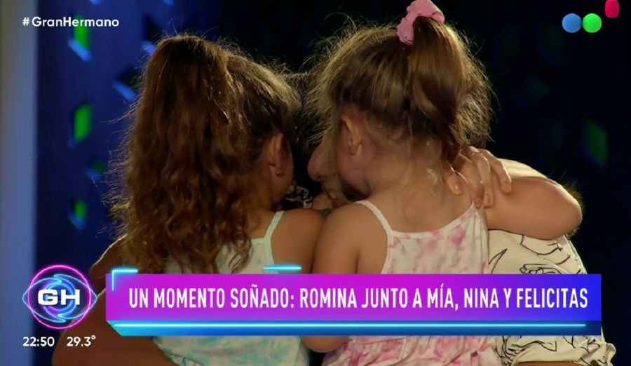 Gran Hermano: Romina Uhrig tuvo un emotivo reencuentro con sus tres hijas en la casa