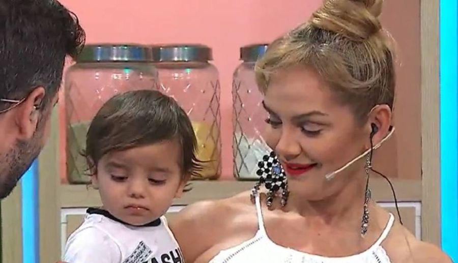 Eliana Guercio presentó a su hijo Luca y sorprendió por su parecido con Chiquito Romero
