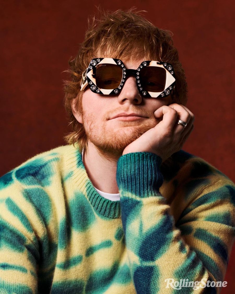 Ed Sheeran tendrá una canción con Shakira en su nuevo álbum musical