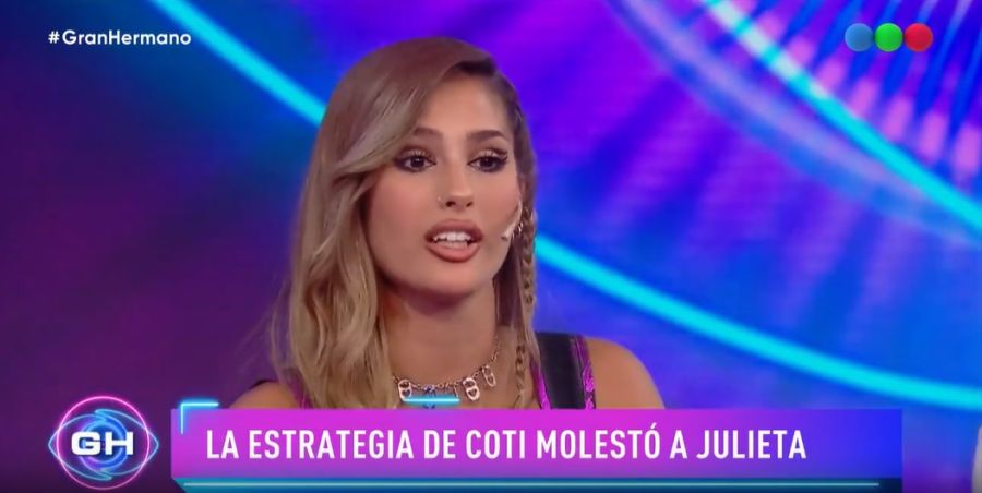 Julieta Poggio se enojó con Coti Romero