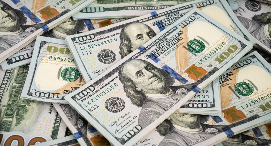 El dólar blue superó los $400 pese al ingreso de divisas por el dólar agro