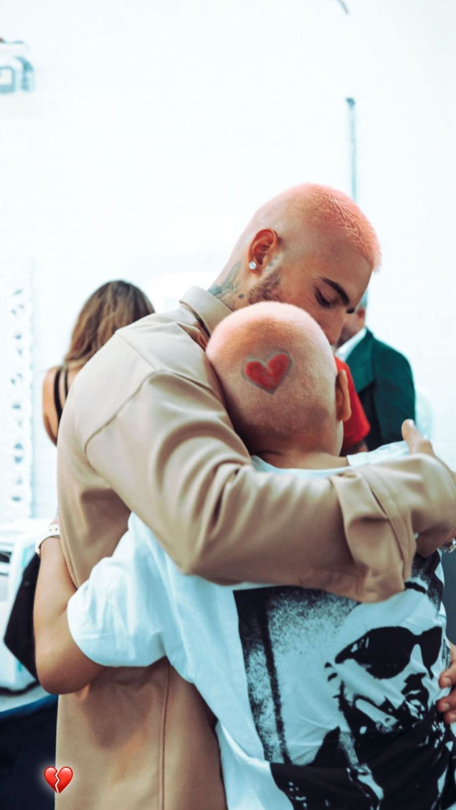 Maluma comunicó el fallecimiento de su hermanito