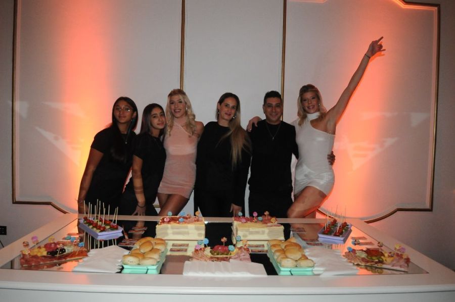 Camila Lattanzio celebró su cumpleaños junto a su hermana con una fiesta inolvidable