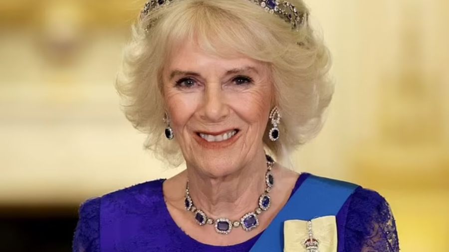 La corona de la reina Camilla