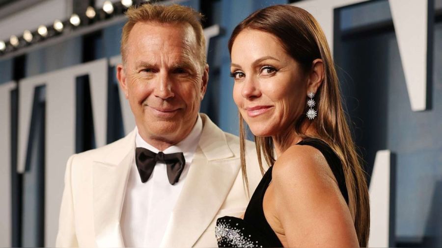 Kevin Costner y su esposa