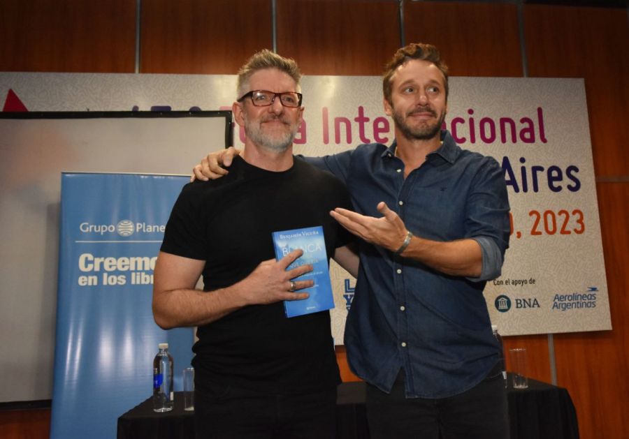 Benjamín Vicuña presentó su libro en La Feria del Libro