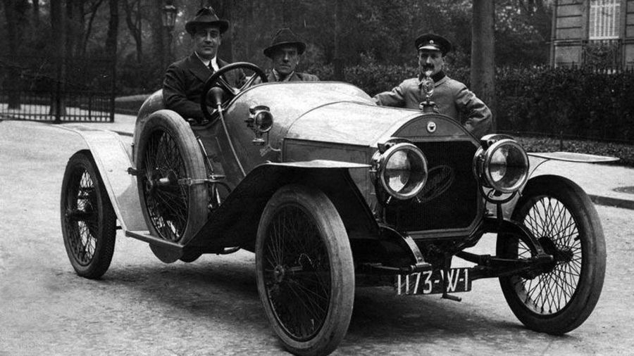 Anasagasti, el primer auto argentino