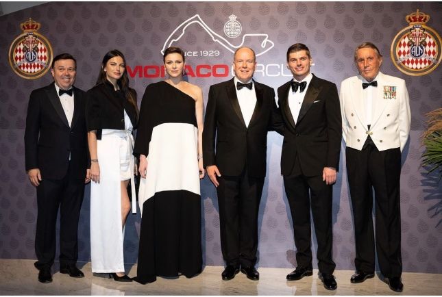 Charlene de Mónaco, la princesa de los atuendos en Fórmula 1: Una carrera de lo moderno hacia lo clásico