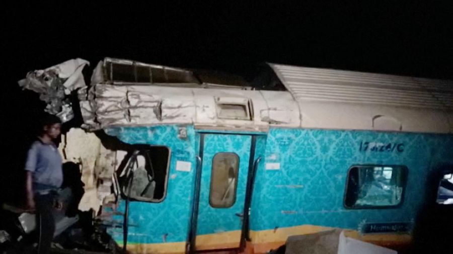 Colisión mortal de dos trenes en Balasore India
