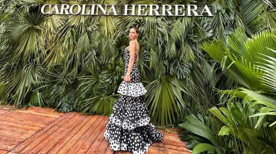 La China Suárez fue la argentina elegida para presentar la colección Resort 2024 de Carolina Herrera