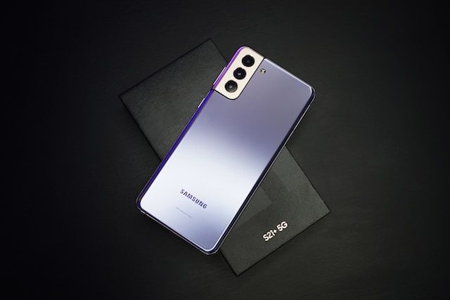 El Samsung S23 vale la pena porque es un celular único en su clase.