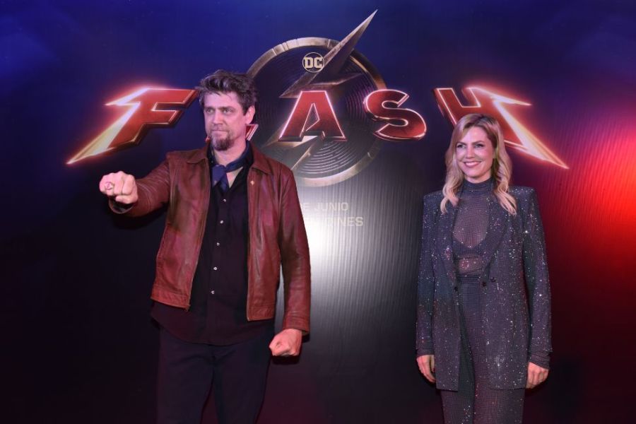Andy y Bárbara Muschietti sobre el estreno de Flash