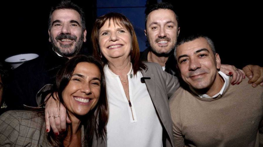 Patricia Bullrich en Quilmes junto a Petri, Grindetti, Ritondo y Quijeiro 20230703