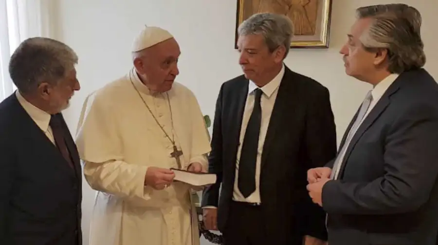 El presidente Alberto Fernandez fue recibido hoy en el Vaticano por el papa Francisco 20230711