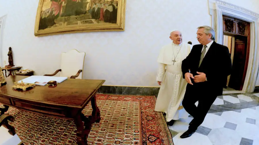 El presidente Alberto Fernandez fue recibido hoy en el Vaticano por el papa Francisco 20230711
