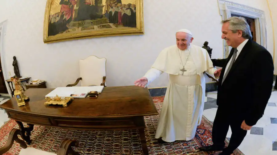 El presidente Alberto Fernandez fue recibido hoy en el Vaticano por el papa Francisco 20230711