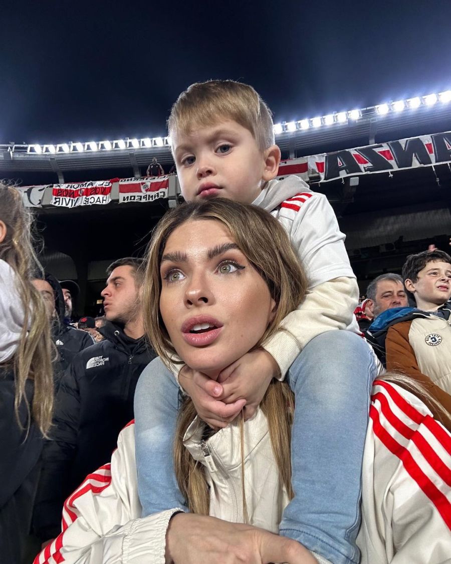 La China Suárez le ganó la pulseada Nicolás Cabré y logró que Rufina hinche por River Plate