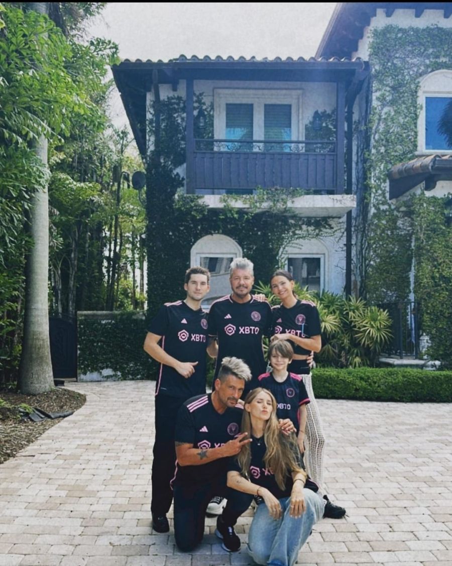 Marcelo Tinelli y su familia en Miami